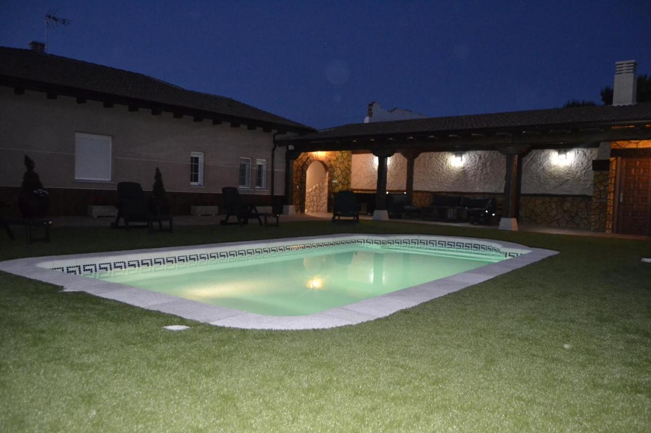El Capricho De Los Carrascos Juarros de Voltoya Kültér fotó