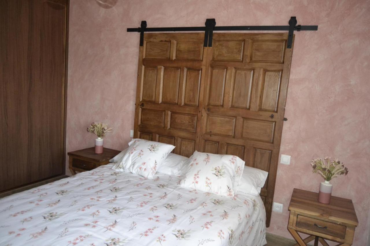 El Capricho De Los Carrascos Juarros de Voltoya Kültér fotó