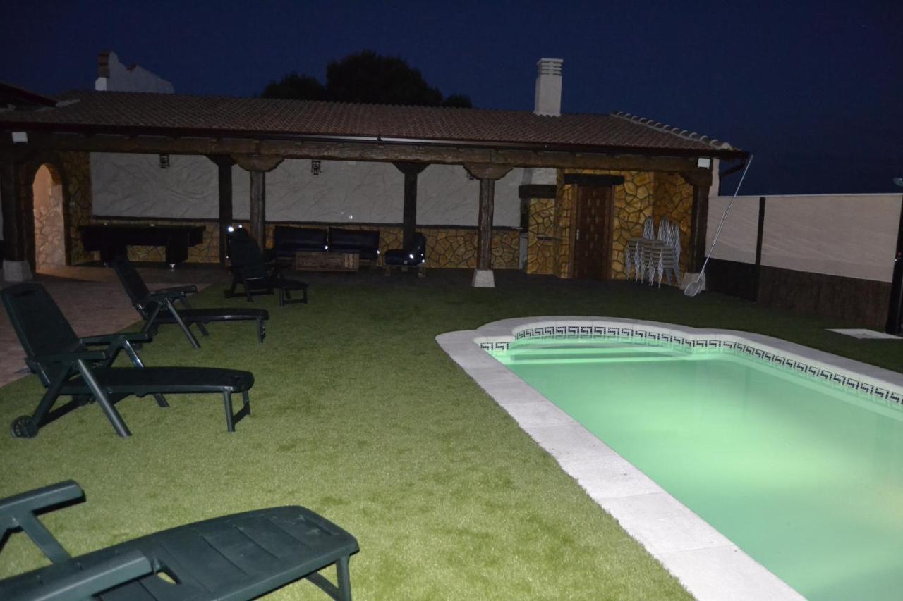 El Capricho De Los Carrascos Juarros de Voltoya Kültér fotó