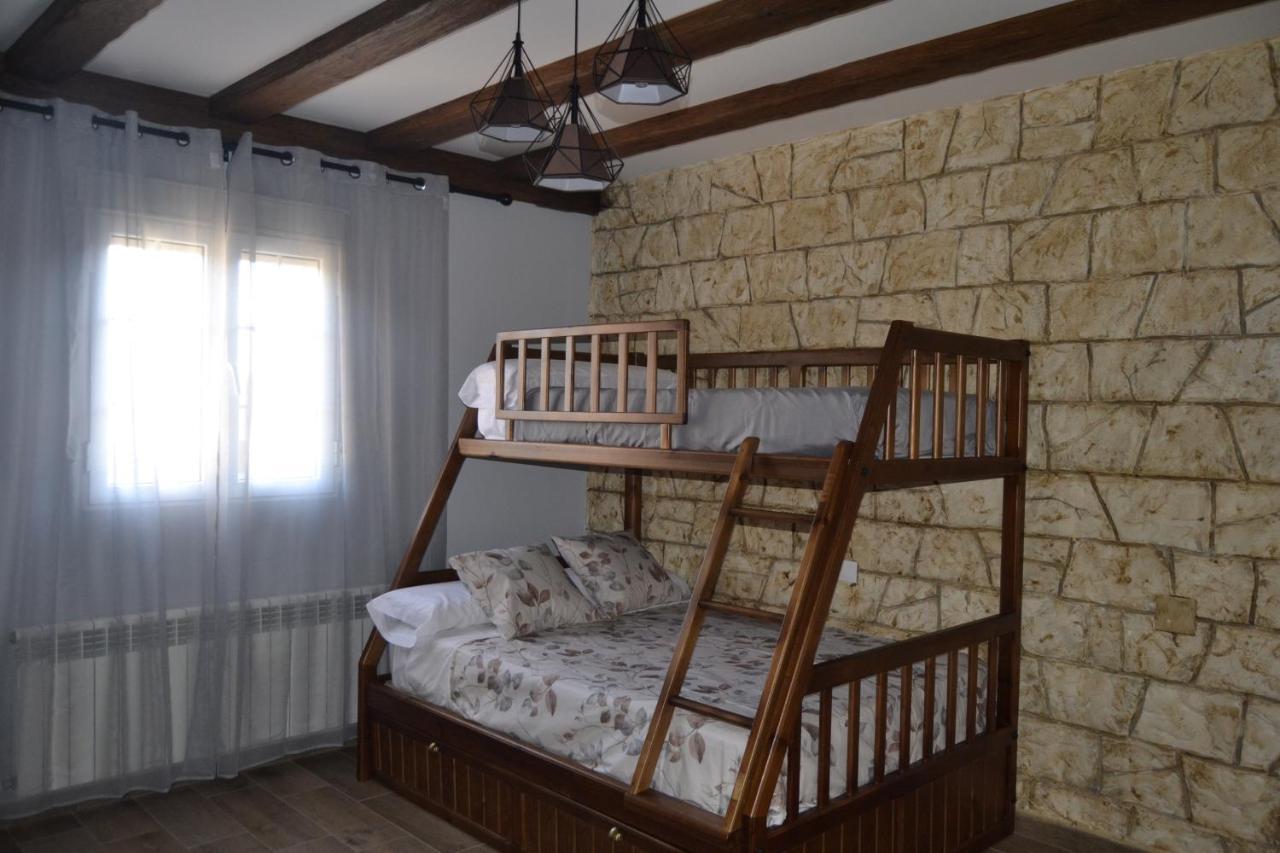 El Capricho De Los Carrascos Juarros de Voltoya Kültér fotó
